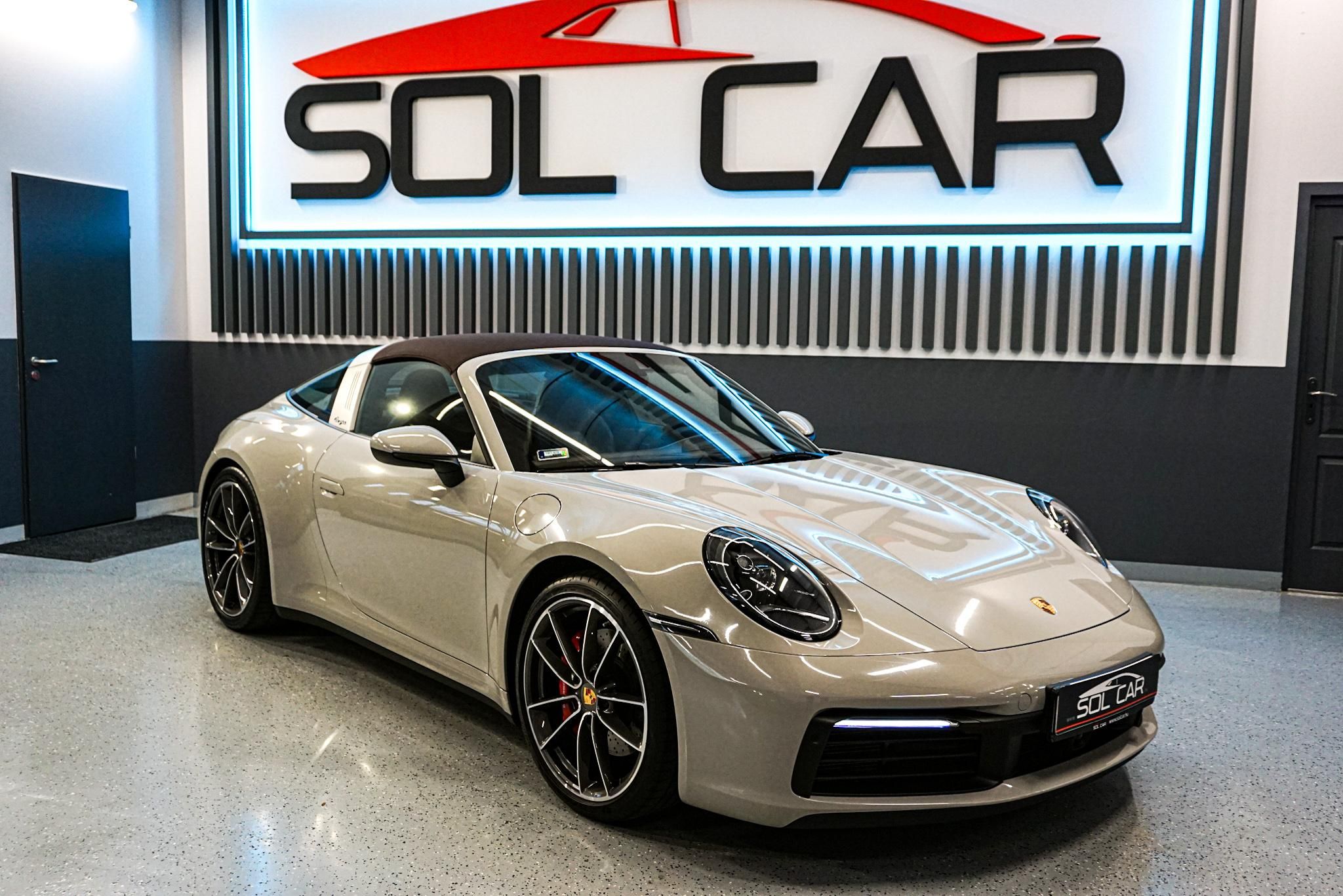 PORSCHE 911 Targa 4S PDK CHRONO/LED/DISTRONIC/KEYLESS/ÜL.HŰT-FŰT